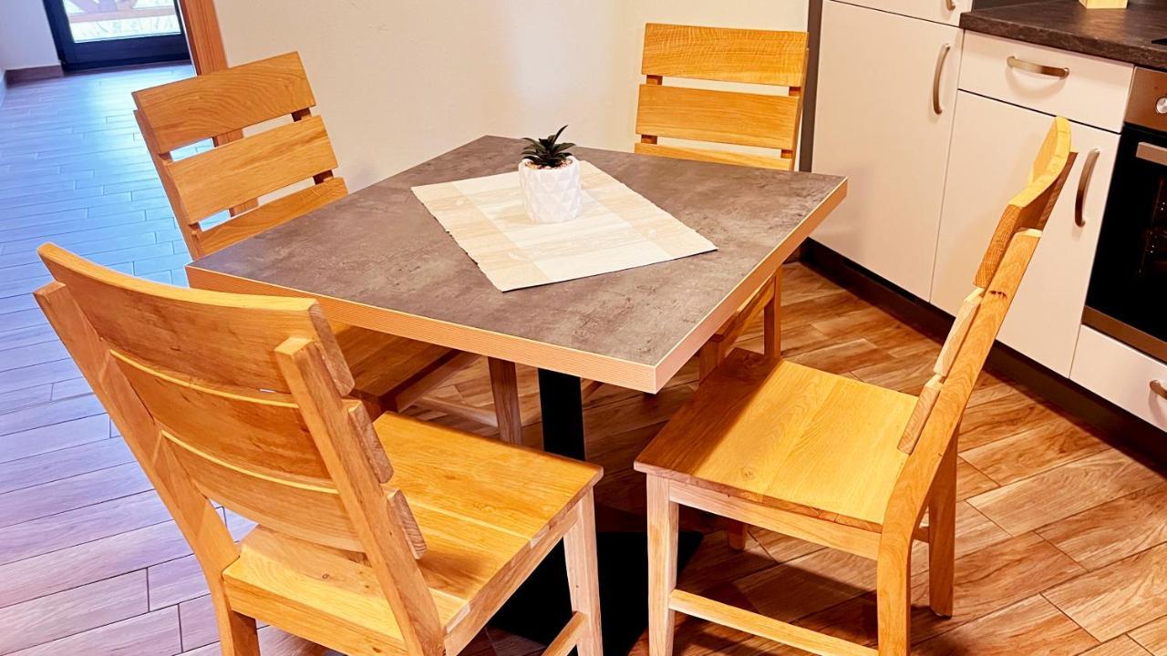 Fewo-Zimmer-Auszeit Drahnsdorf Exteriör bild